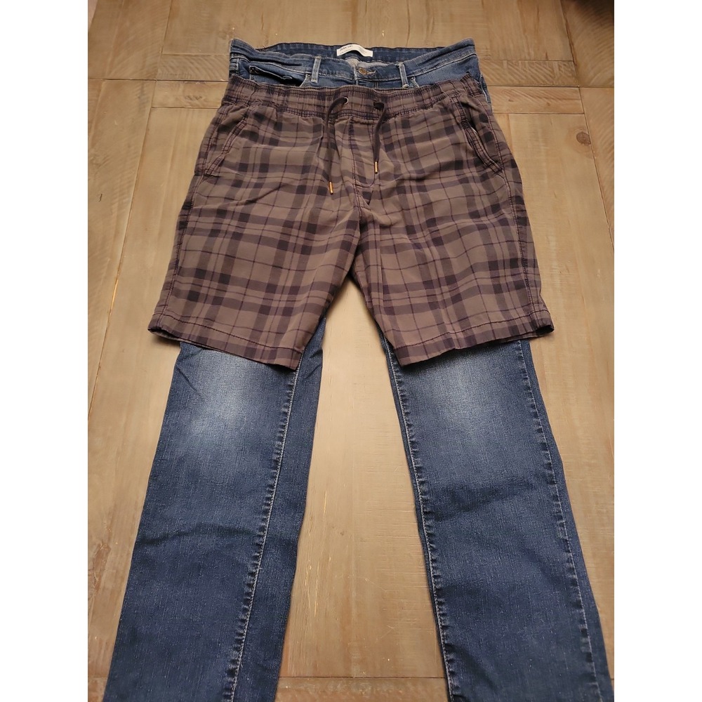 Lot 2 HOLLISTER  WOMENS  Jogging SHORTs And Signature Levi Blue Jeans 32 X 29